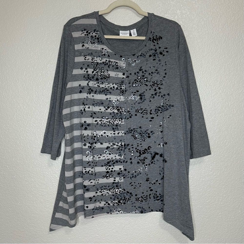 Chico's Weekends Divided Animal Print 3/4 Sleeves Tunic Top, Size XL